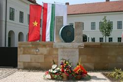 Magyar - Vietnami Kapcsolatért Alapítvány