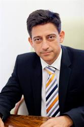 Dr. Valent Sándor - Szülész-nőgyógyász