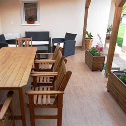Kurucz Vendégház Hajdúszoboszló 4 és 8 fős apartman