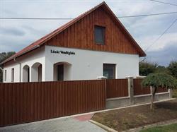 Lázár Vendégház