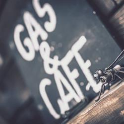 Gas & Café