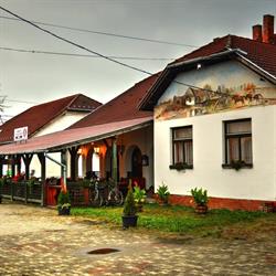 Baksa-Tó és Betyártanya Étterem