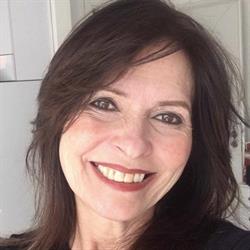 Clare Kozmetika és Szépség Stúdió