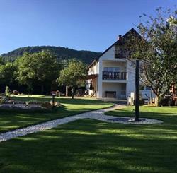 Szacser apartman
