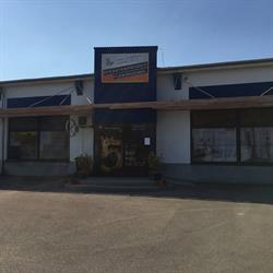 Hollander 2000 Kft MÓR - Fürdőszobaszalon
