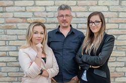 Az Ingatlanközvetítő