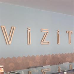 Vizit csemege üzlet és kávézó