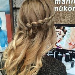 Sophie Hair