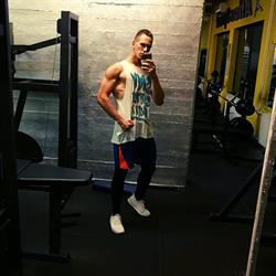 Vizi Előd - Személyi edző - Personal Fitness Trainer