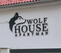 Wolf House Apartman