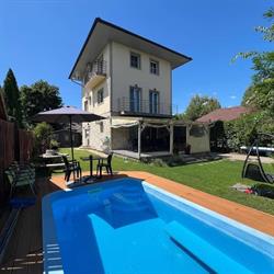 Pipacs Apartman