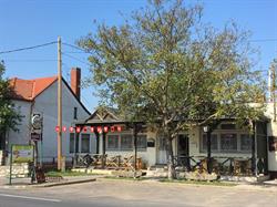 Zöld Diófa Presszó és Pizzeria