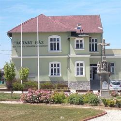 Rotary ház