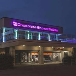 Chocolate Brown Debrecen