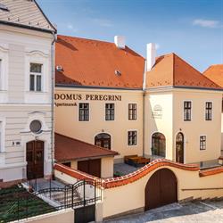 Domus Peregrini Apartmanok