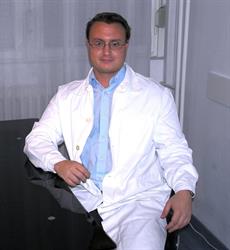 Dr.Makai Zsolt szülész - nőgyógyász