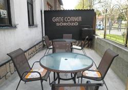 Gate Corner