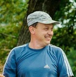 Fegyveres Sándor Cipész
