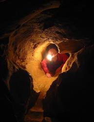 Barlangtúrák Budapest alatt/Caving under Budapest