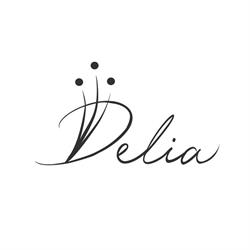 Delia by Kathia Dobo I Szín- és stílustanácsadás, színtípusok szerint válogatott ruhadarabok