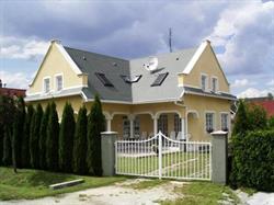 Pacsirta Apartman