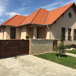 Center Apartman