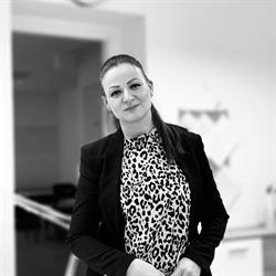 Szőke Krisztina Mesteroktató-LaFemme Salon & Beauty Academy & Shop