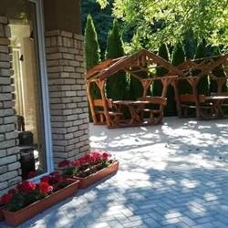 Aranytölgy Vendéglő Panzió & Kemping