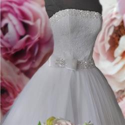 Milady Esküvői Ruhaszalon