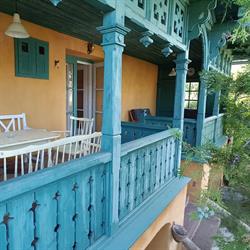 Vintage Cottage