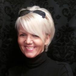 Marilyn Kozmetika és Sminkstúdió