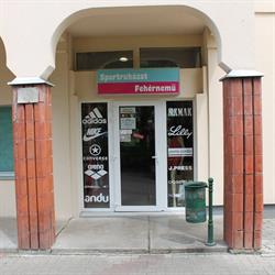 Sportruházat & Fehérnemű