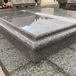Iszak Zoltán Sírkőkészítő