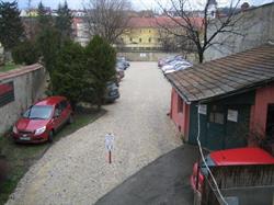 Zárt Parkoló