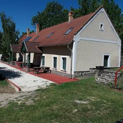 Napraforgó Turistaszálló