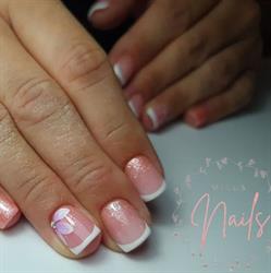 Melus Nails