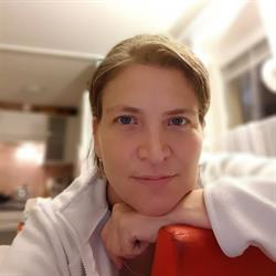 Ancsa Angol