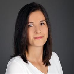 Dr. Rencsi Márta