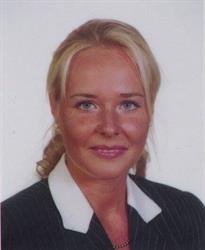 Dr. Tapodi Adrienn