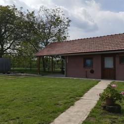 Gyöngyház Apartman