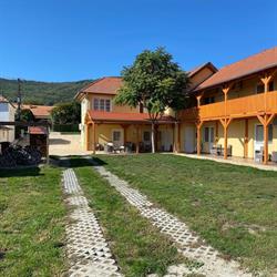 Montana Vendégház