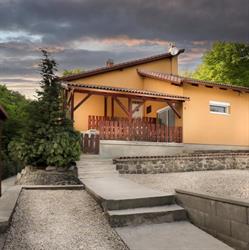 Somoskő Apartmanház