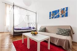 Funky Hostel and Studios
