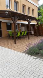 Iker Apartman, Aszófő