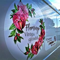 Flamingó virág-ajándék