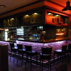 Center Pub