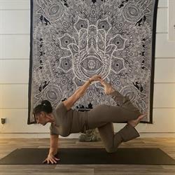 KYKKY Yoga Studio