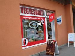 Pikoló vegyesbolt