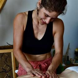 Kamilla masszázs massage