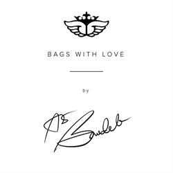Aranka Bandula bags with love
